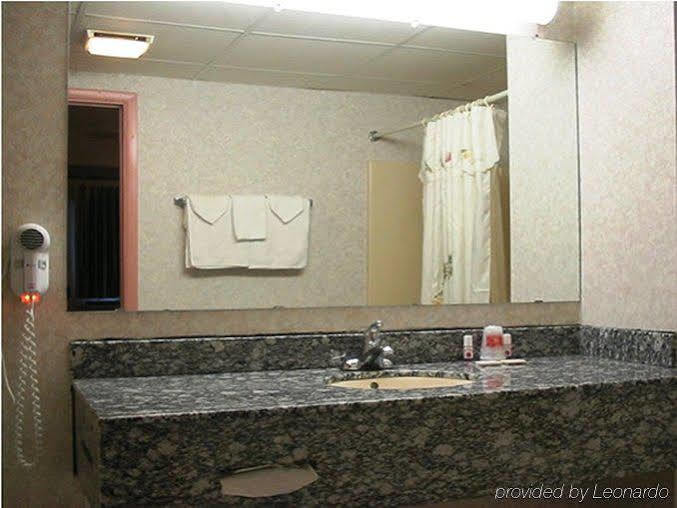Red Carpet Inn Уильямстаун Номер фото